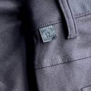 Black Lululemon pant 31